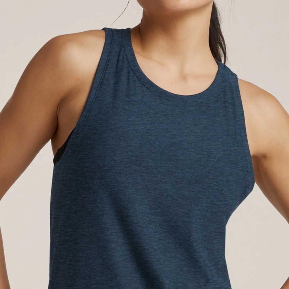 Beyond Yoga Rebalance Tank. Color blue, Size XS